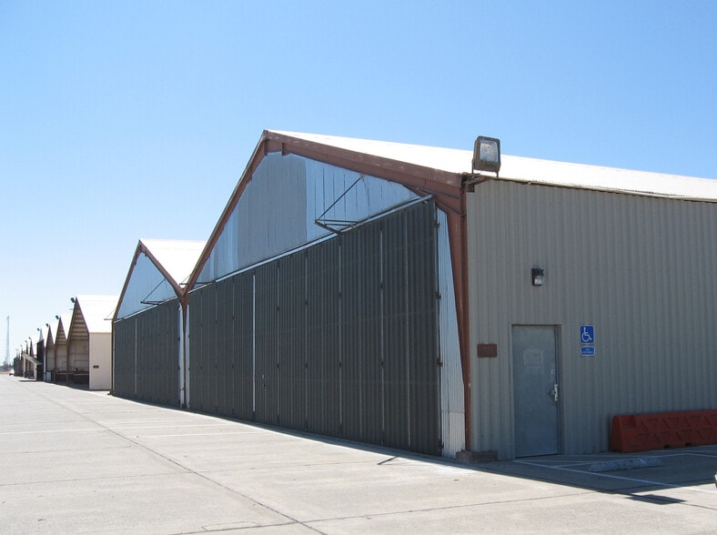 4923 Kilzer Ave, Mcclellan, CA for lease - Building Photo - Image 3 of 3