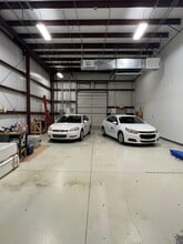 119 Poplar Pointe Dr, Mooresville, NC for lease Interior Photo- Image 2 of 13