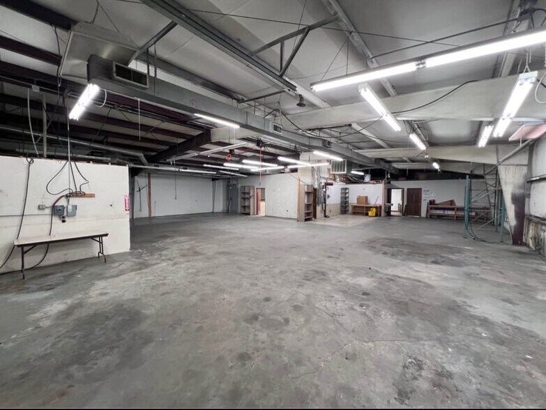 6004 Two Notch Rd, Columbia, SC for sale - Building Photo - Image 3 of 10
