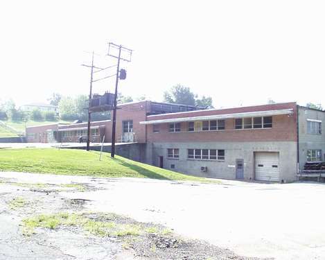 100 W 10th St, Washington, MO for lease Building Photo- Image 1 of 3