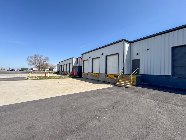 225 S Lodestone Way, Tooele, UT for lease - Building Photo - Image 2 of 14