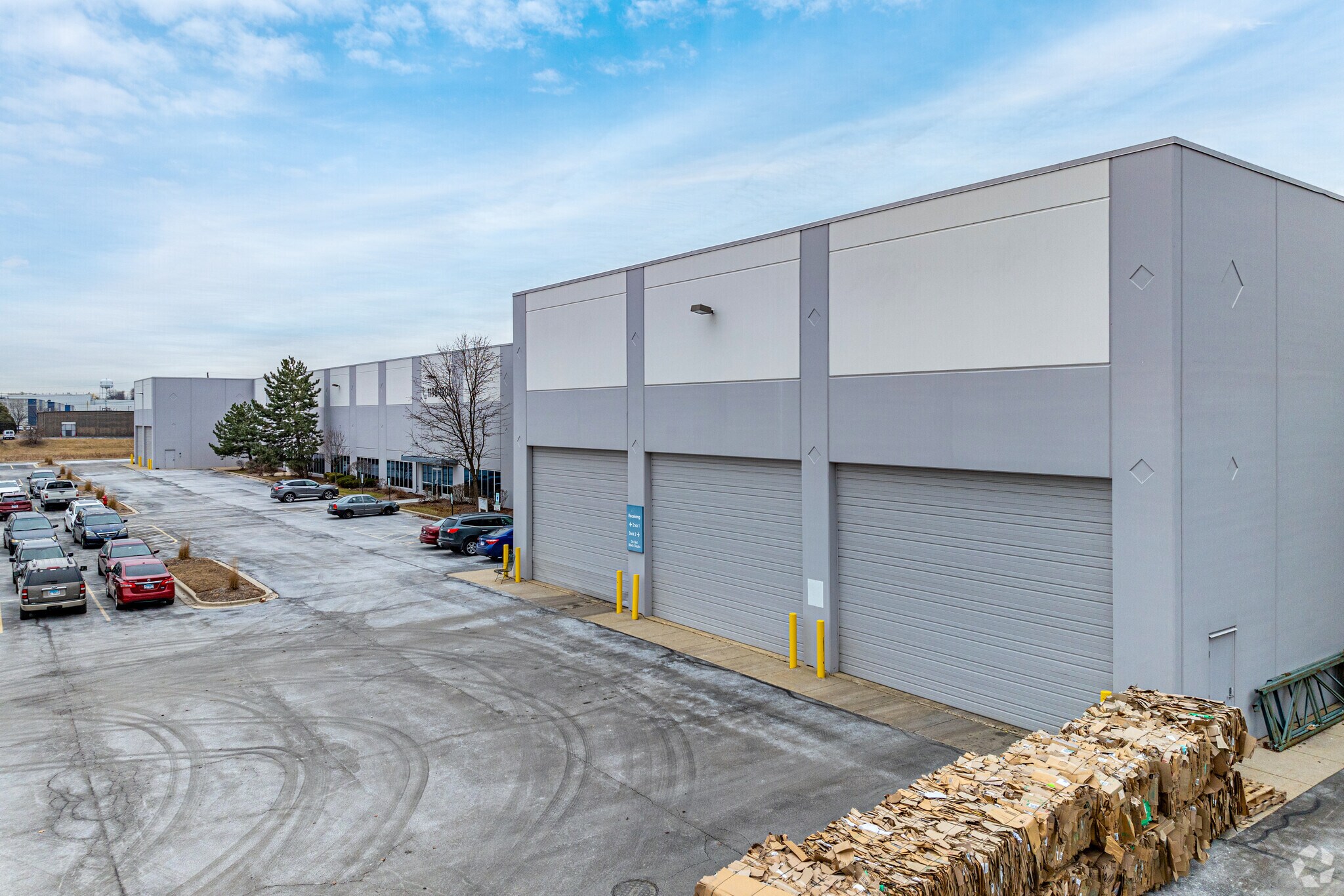 1198-1206 Nagel Blvd, Batavia, IL for lease Building Photo- Image 1 of 8