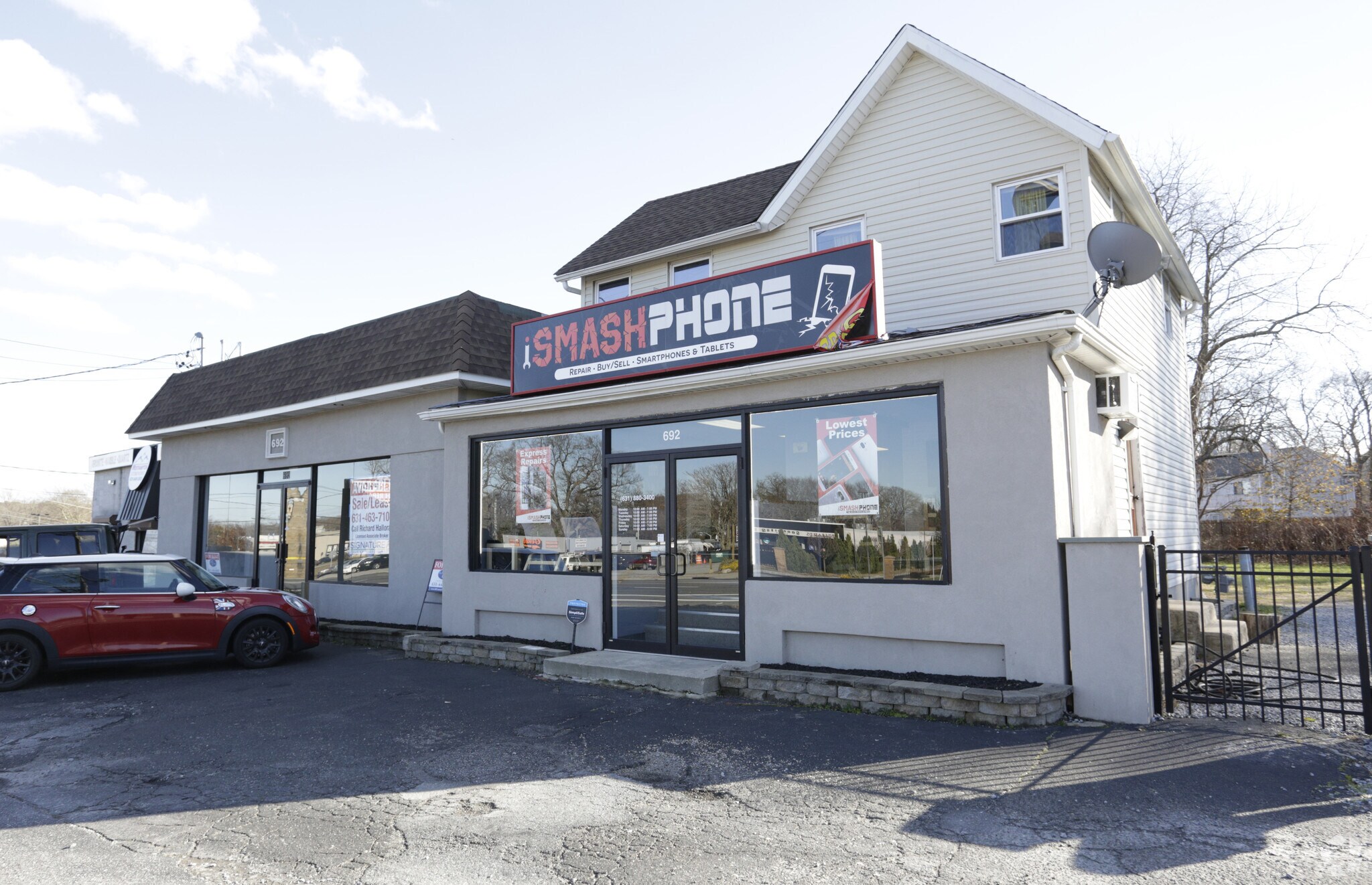 692-702 Middle Country Rd, Selden, NY à vendre Photo principale- Image 1 de 1