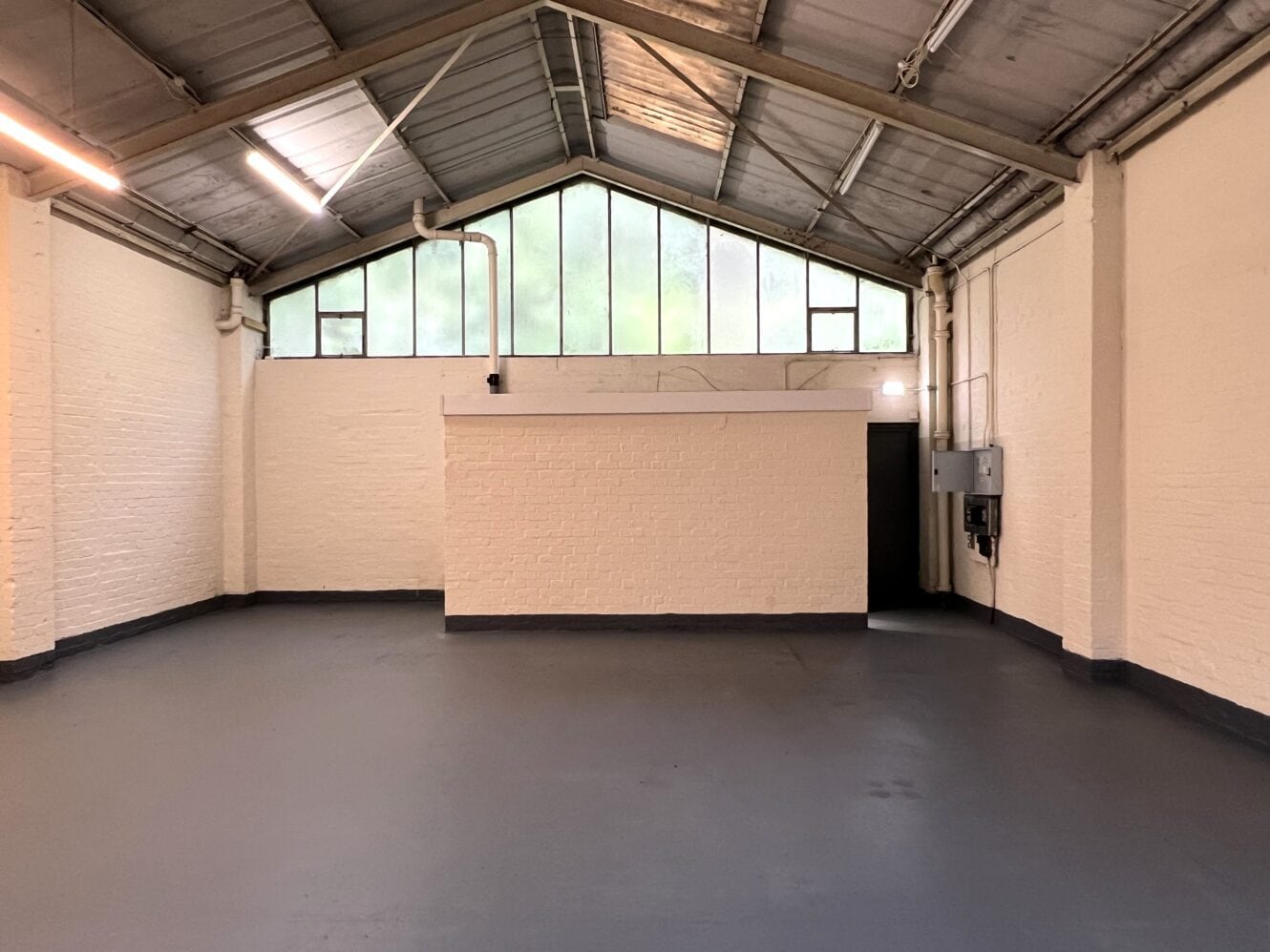 1-15 Dixon Pl, East Kilbride for lease Interior Photo- Image 1 of 5