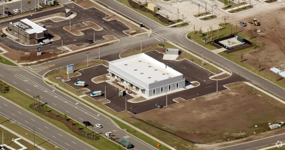 145 Beachwalk Shore Dr, Saint Johns, FL for lease - Building Photo - Image 2 of 34