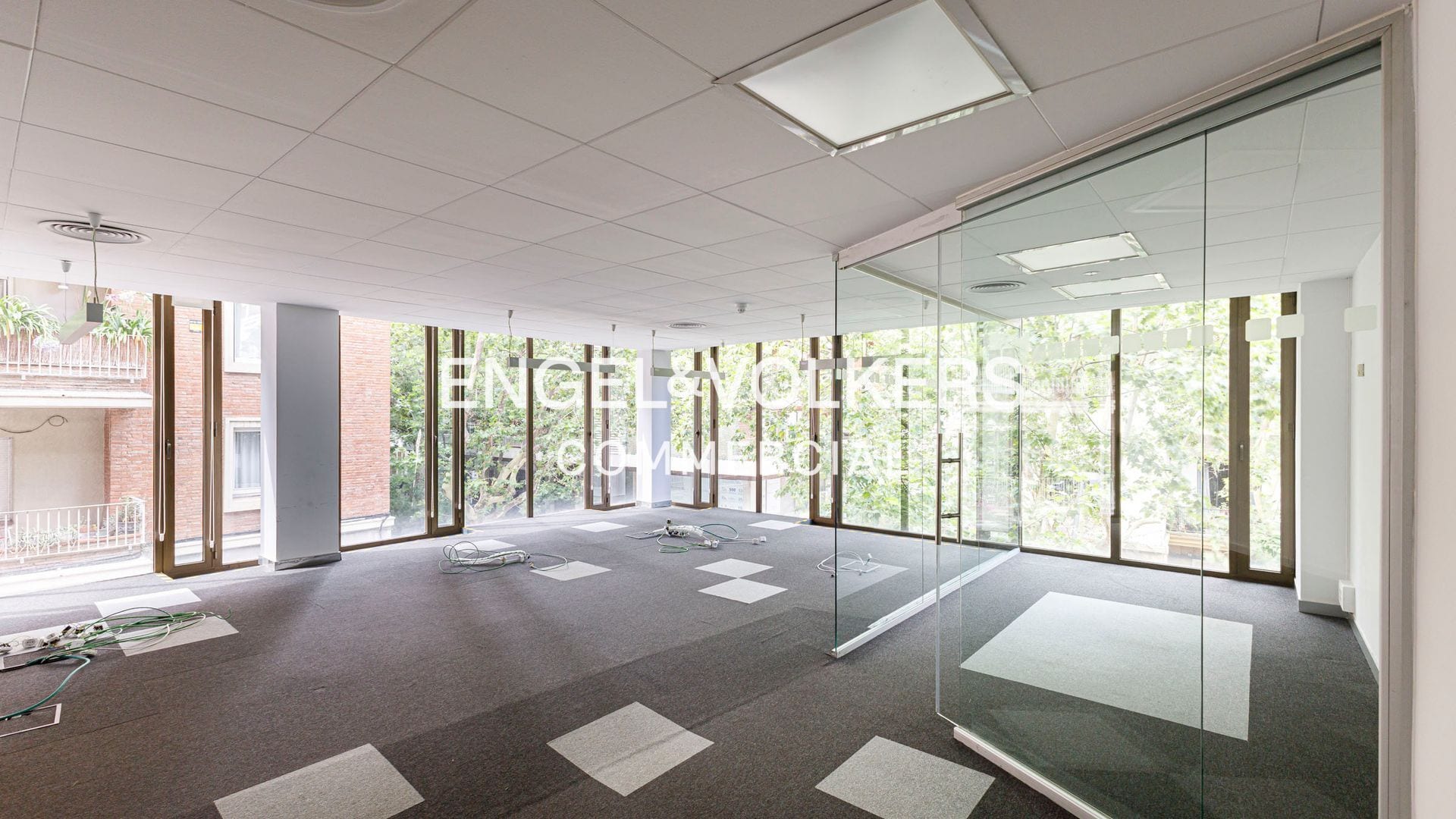 Office in Barcelona, Barcelona for lease Interior Photo- Image 1 of 6