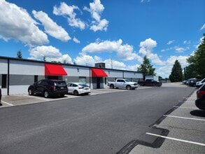 53 Gravel St, Wilkes-Barre, PA for lease Interior Photo- Image 2 of 12