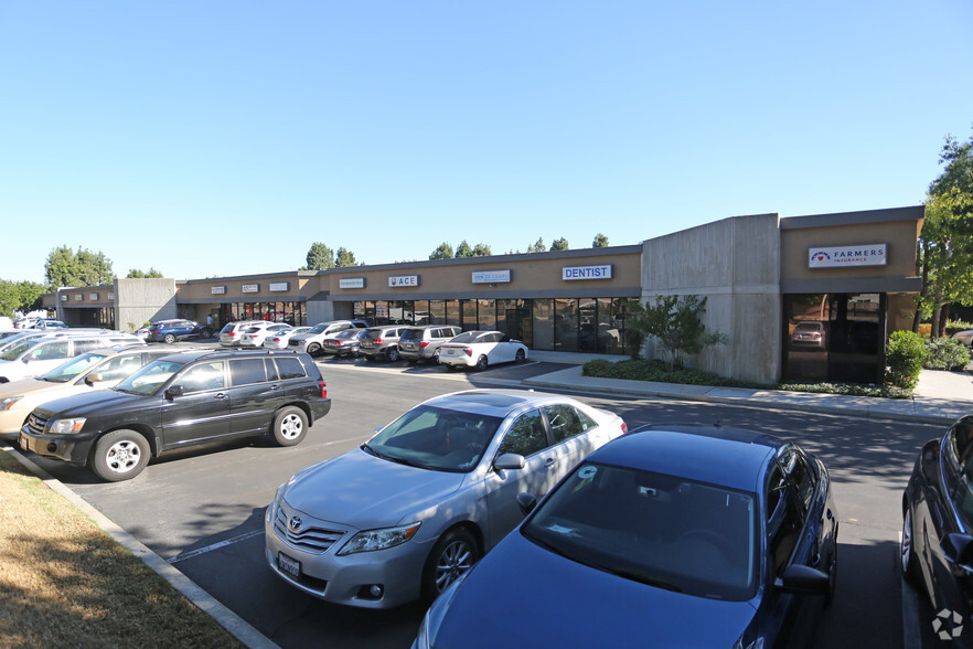 20254-20290 E Carrey Rd, Walnut, CA for lease - Primary Photo - Image 1 of 16