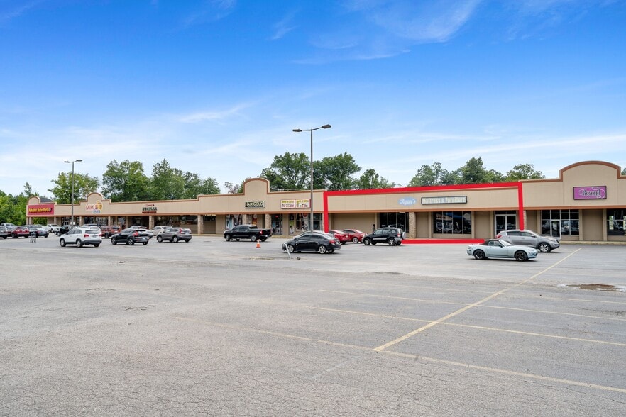 4930 Poplar Level Rd, Louisville, KY for lease - Building Photo - Image 3 of 10
