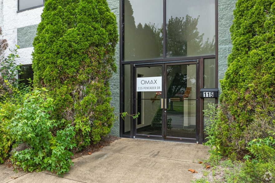 115 Pencader Dr, Newark, DE for lease - Building Photo - Image 2 of 5