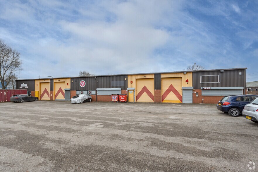 Crystal Dr, Smethwick for lease - Building Photo - Image 2 of 3