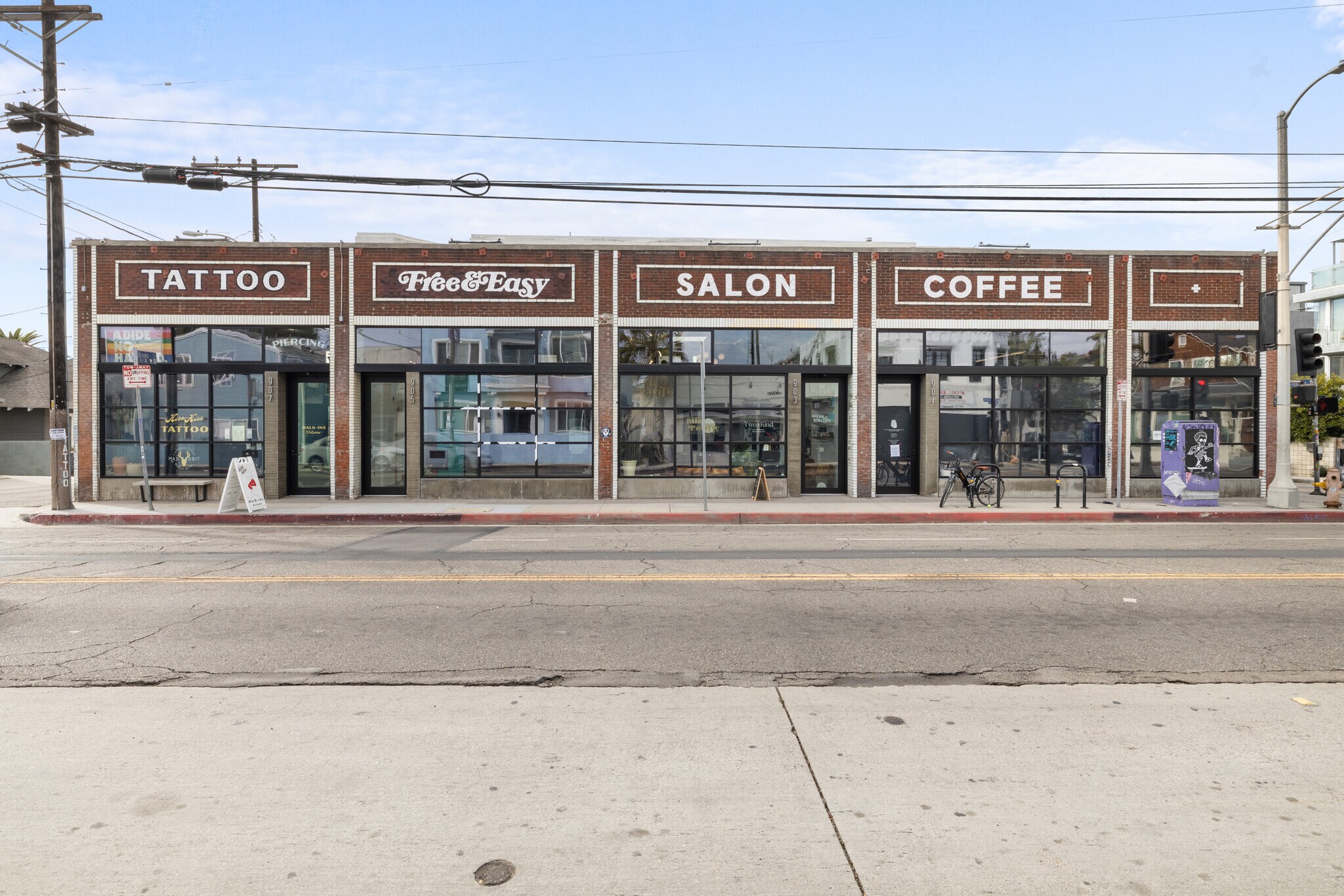 901-907 Pacific Ave, Venice, CA à louer Photo du bâtiment- Image 1 de 18