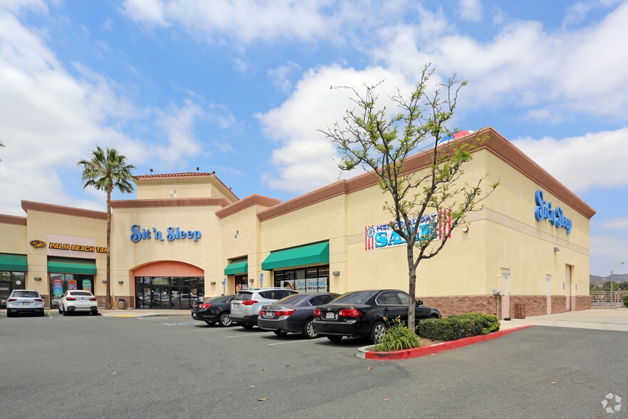 1409-1411 Hamner Ave, Norco, CA for lease - Building Photo - Image 3 of 5