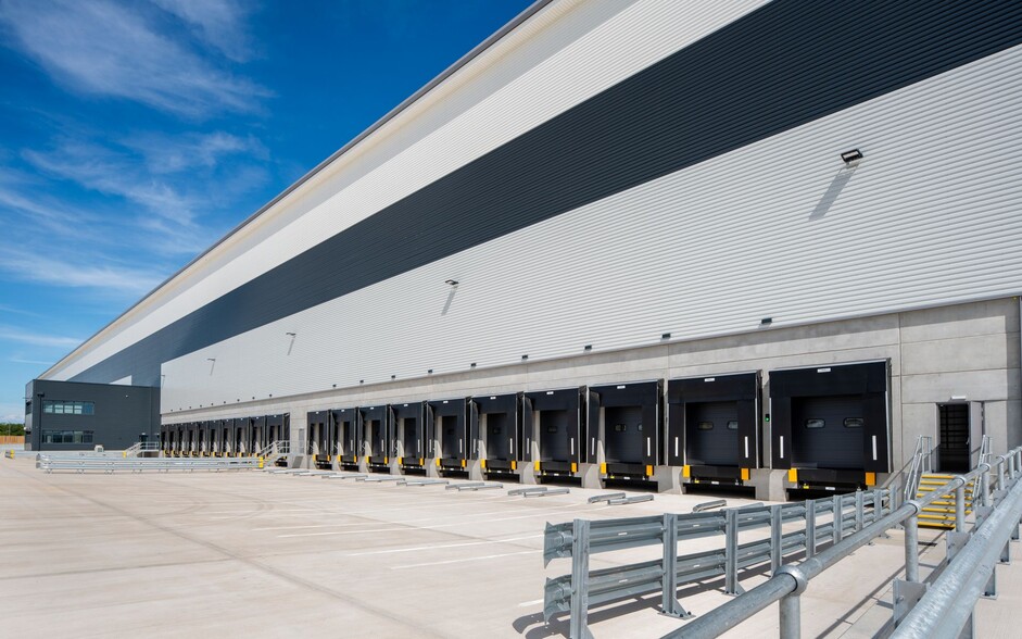 Lanson Roberts Rd, Severn Beach for lease - Building Photo - Image 3 of 6