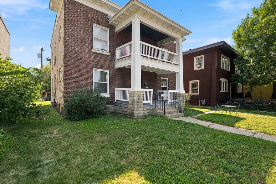 2641 Lyndale Ave S, Minneapolis, MN for sale - Building Photo - Image 3 of 28
