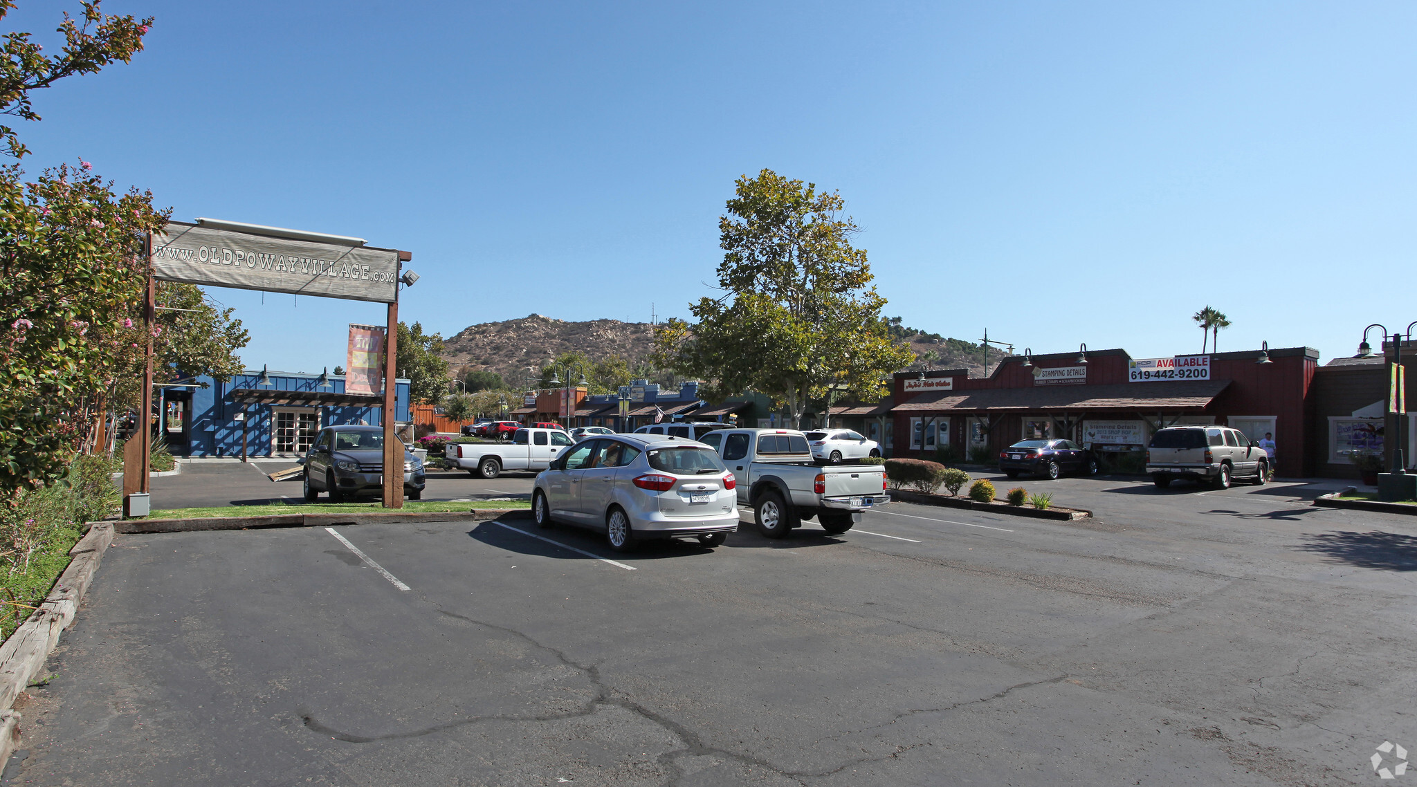 14005-14031 Midland Rd, Poway, CA for lease Primary Photo- Image 1 of 6