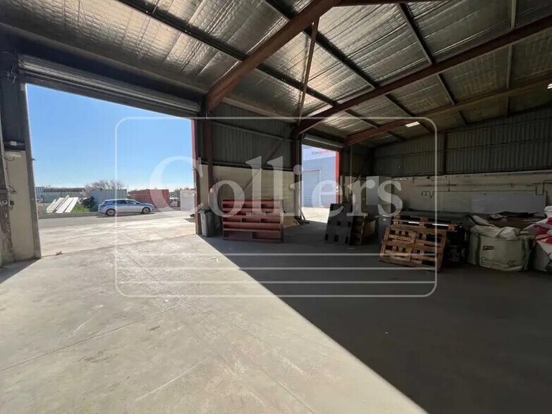 Flex in BERRE-L'ETANG for lease - Interior Photo - Image 3 of 6