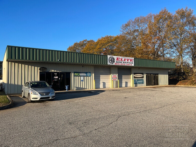 1321 Cedar Lane Rd, Greenville, SC for lease - Building Photo - Image 3 of 3