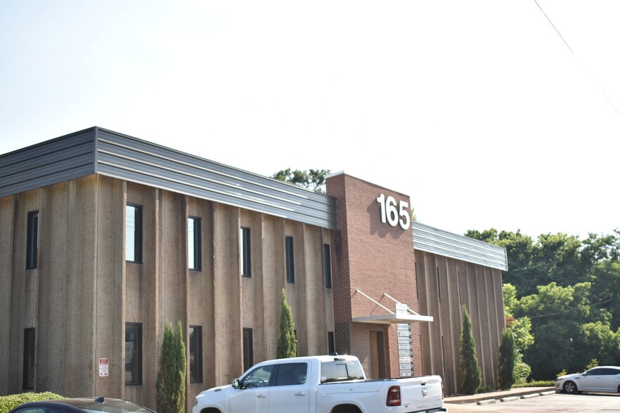 165 W South St, Hernando, MS for lease - Building Photo - Image 2 of 9