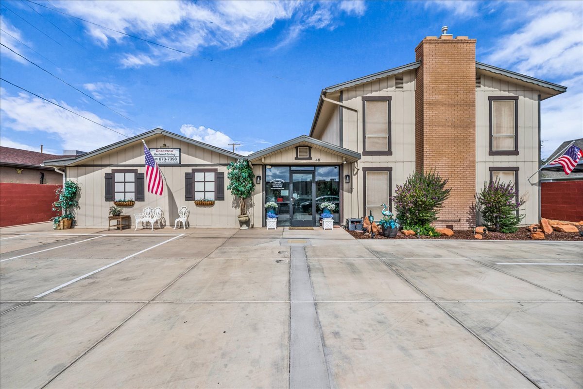 48 W 700 S, St George, UT à vendre Photo du bâtiment- Image 1 de 21