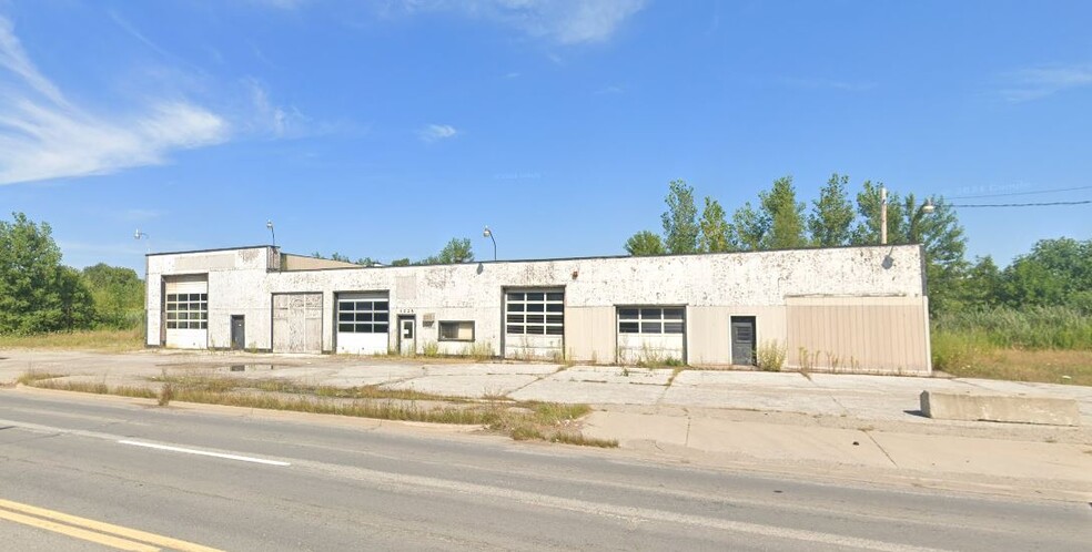 1225 N Washington Ave, Saginaw, MI for sale - Primary Photo - Image 1 of 2