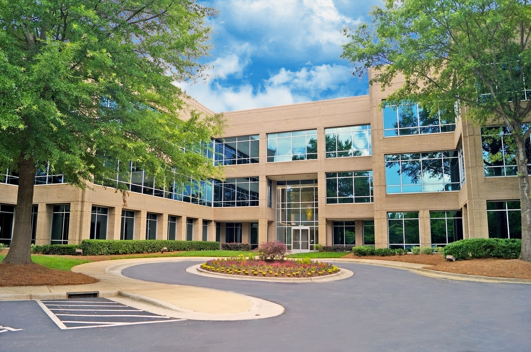 6501 Weston Pky, Cary, NC for lease Building Photo- Image 1 of 5