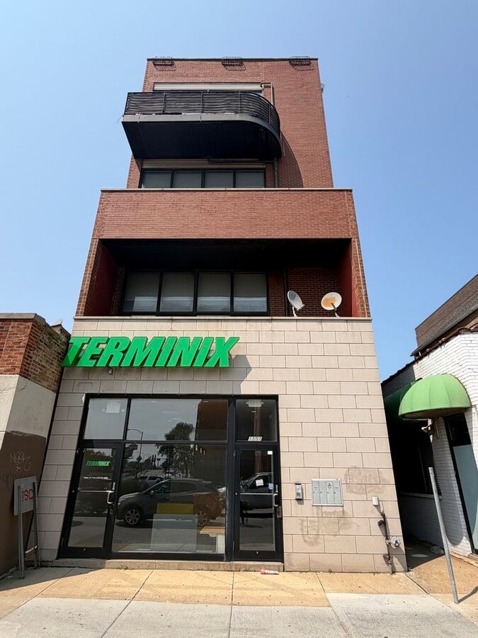 1552 W Fullerton Ave, Chicago, IL 60614 - Unité 1 - - Photo intérieure - Image 1 of 6