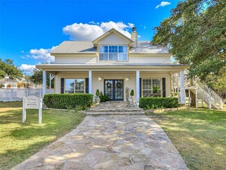 Plus de détails pour 251 Circle Dr, Wimberley, TX - Services hôteliers à vendre