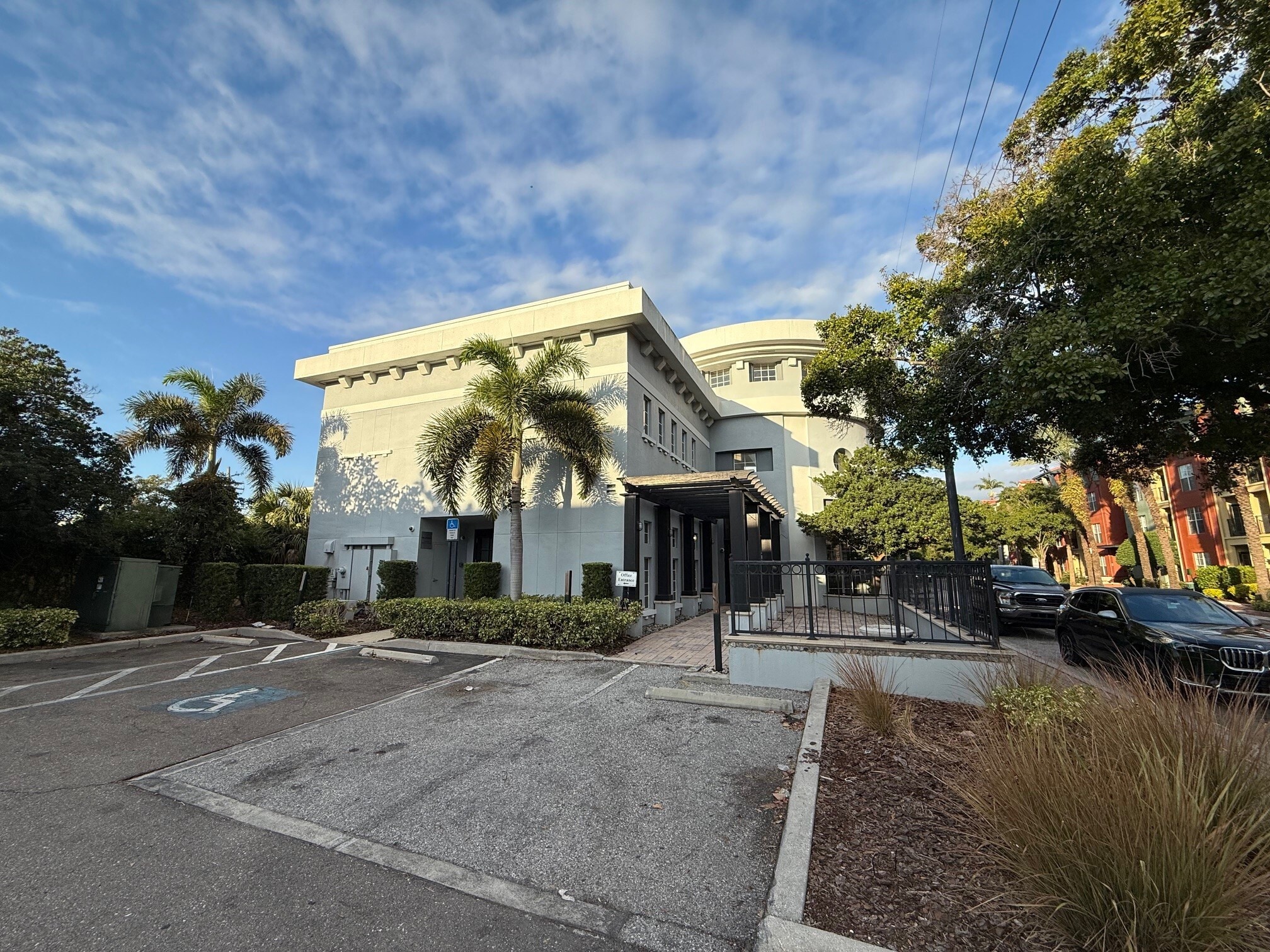 2330 W Horatio St, Tampa, FL for lease Building Photo- Image 1 of 21