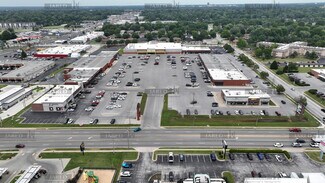 Plus de détails pour 303-321 E Battlefield St, Springfield, MO - Commerce de détail à louer
