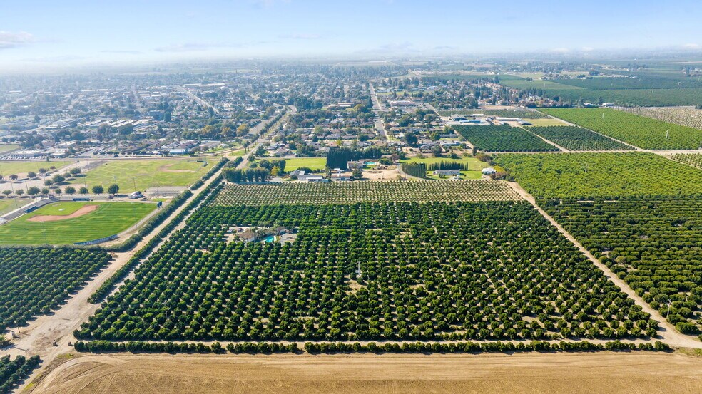 1435 Palm dr, Exeter, CA à vendre - Photo principale - Image 1 de 19