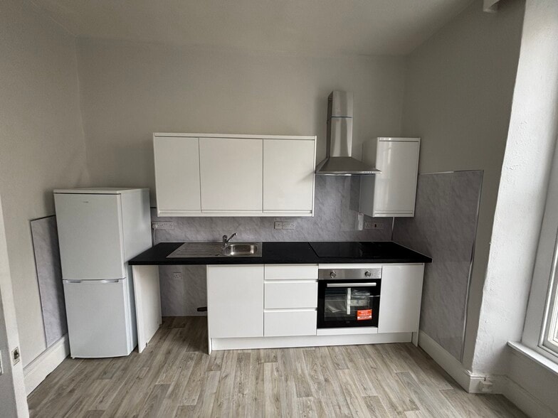 4 Bath St, Frome for sale - Building Photo - Image 2 of 15