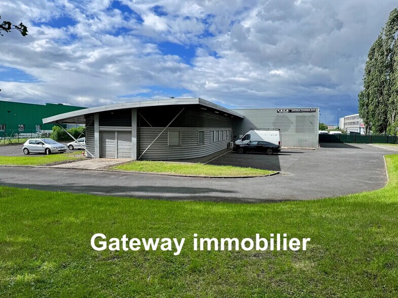 Office in Clermont-Ferrand for lease - Building Photo - Image 3 of 11