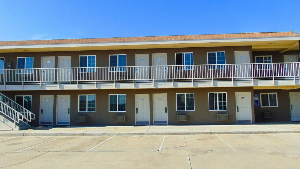 2111 Whitley Ave, Corcoran, CA for sale - Building Photo - Image 3 of 42