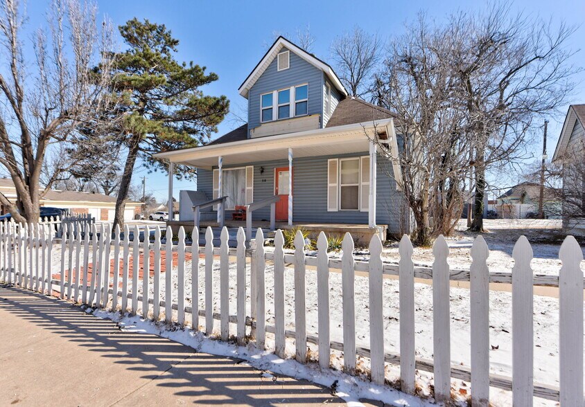 316-320 N Choctaw portefeuille de 2 propriétés à vendre sur LoopNet.ca - Photo du bâtiment - Image 2 de 69