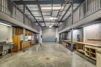 30 S Byhalia Rd, Collierville, TN for lease Interior Photo- Image 2 of 10