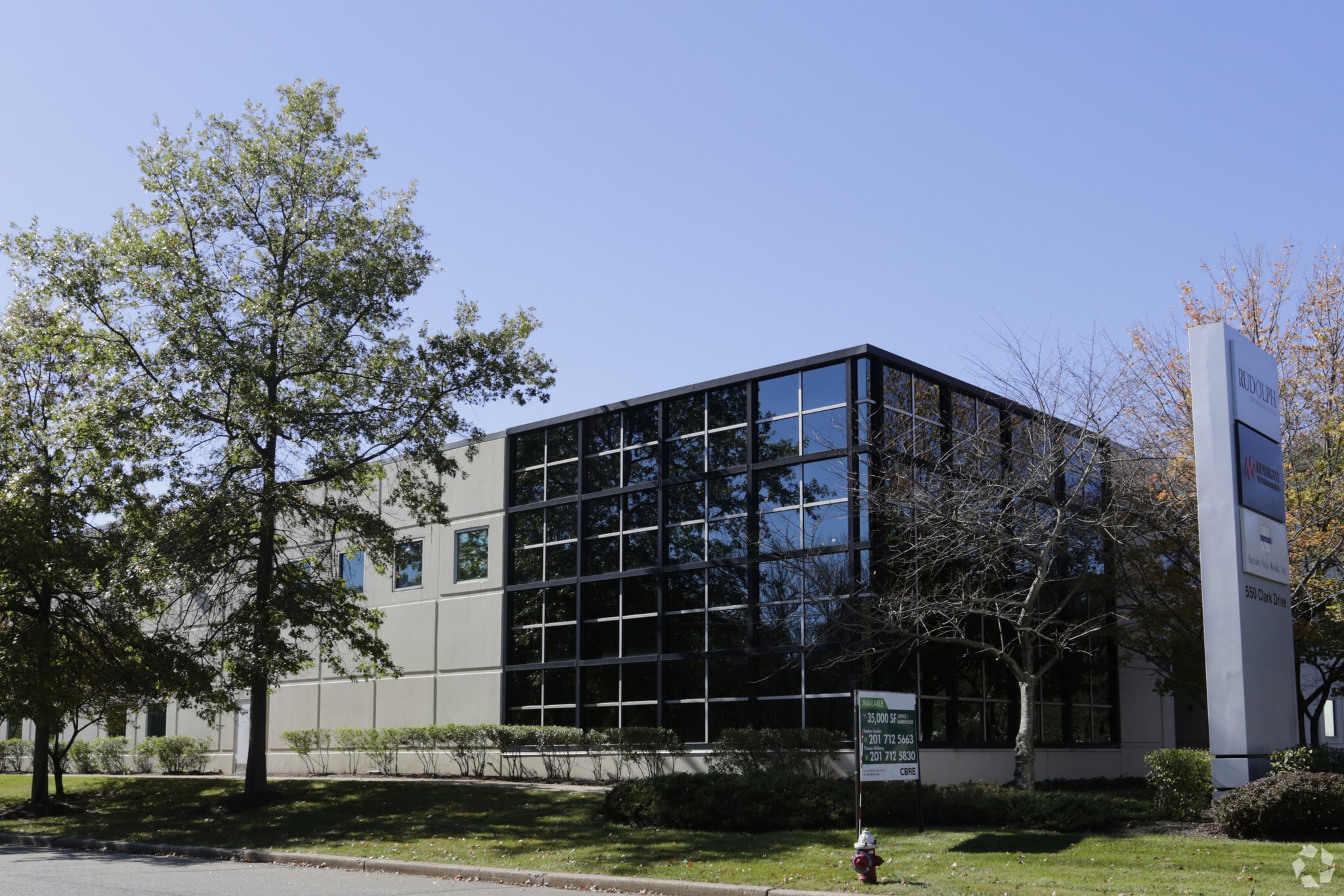 550 Clark Dr, Budd Lake, NJ à louer Photo principale- Image 1 de 5