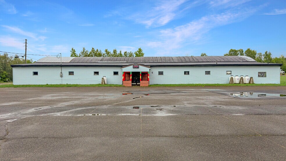 18 Access Hwy, Caribou, ME à vendre - Photo du bâtiment - Image 1 de 21