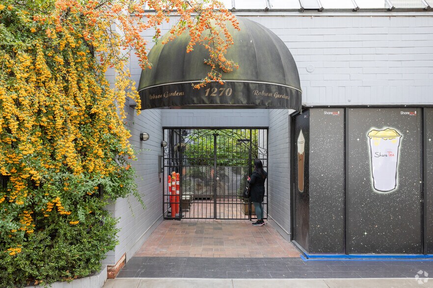 1274-1296 Robson St, Vancouver, BC à vendre - Photo du bâtiment - Image 3 de 15