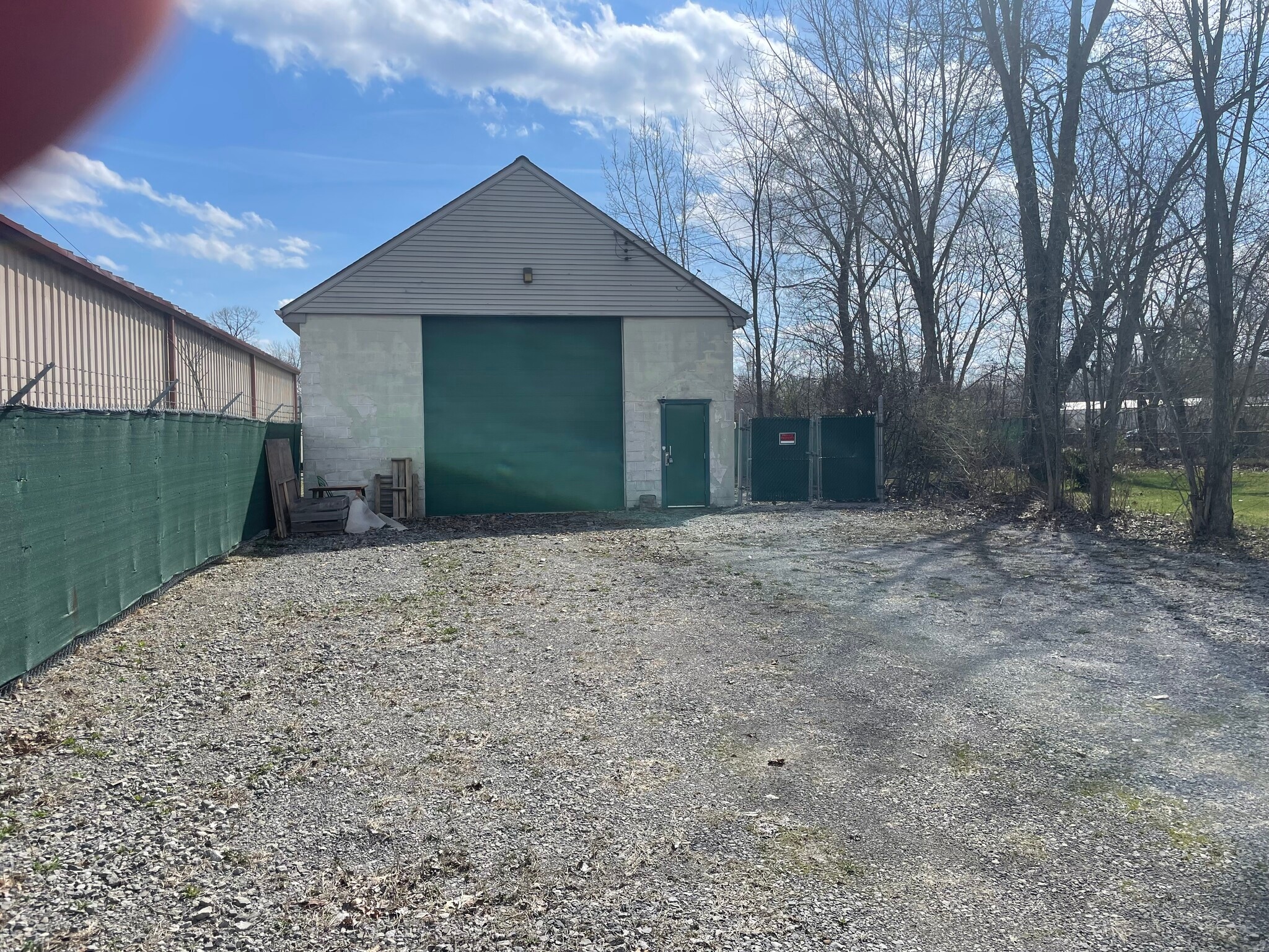 375 Forest Ave, North Lima, OH for sale Primary Photo- Image 1 of 12