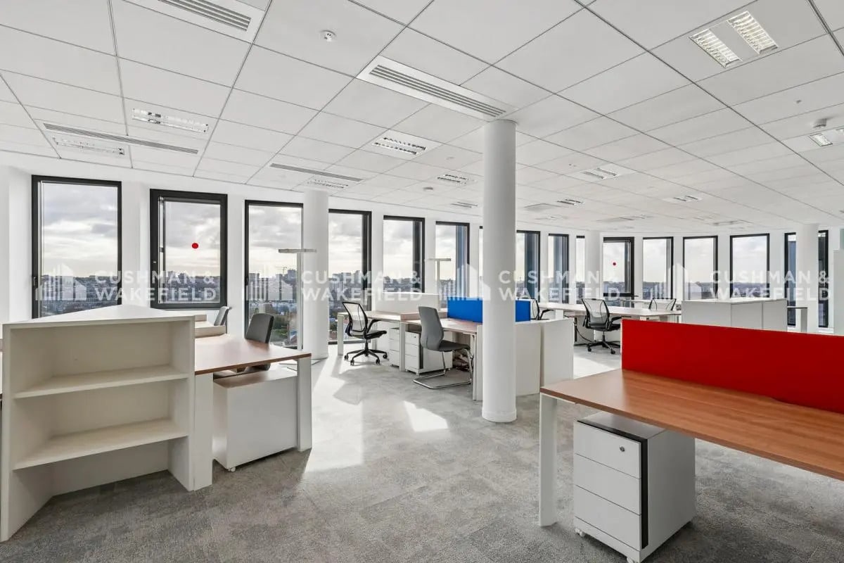 42-46 Avenue Aristide Briand, Bagneux for lease Interior Photo- Image 1 of 4