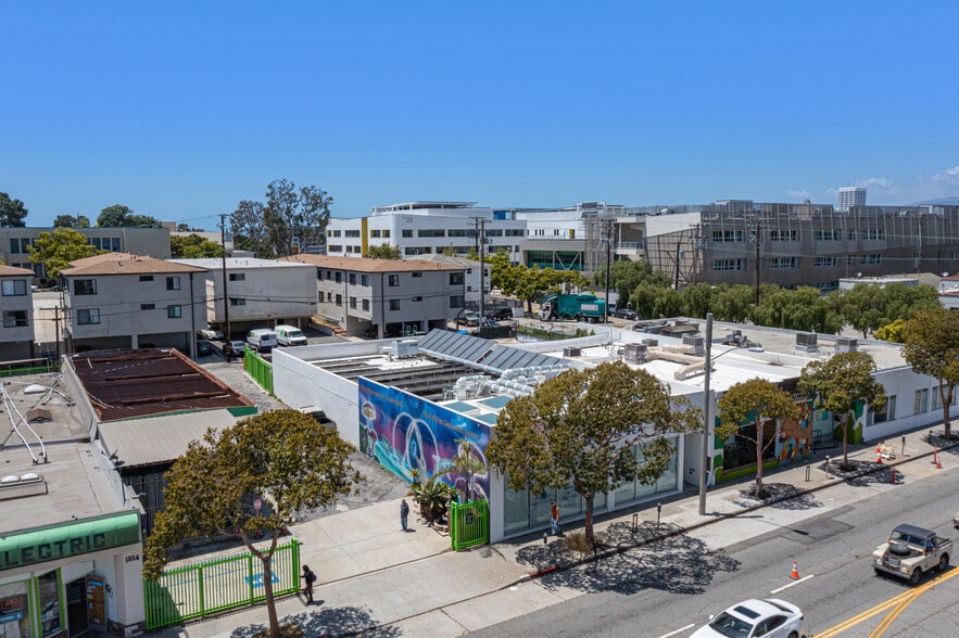 1812 Lincoln Blvd, Santa Monica, CA for lease - Building Photo - Image 3 of 13