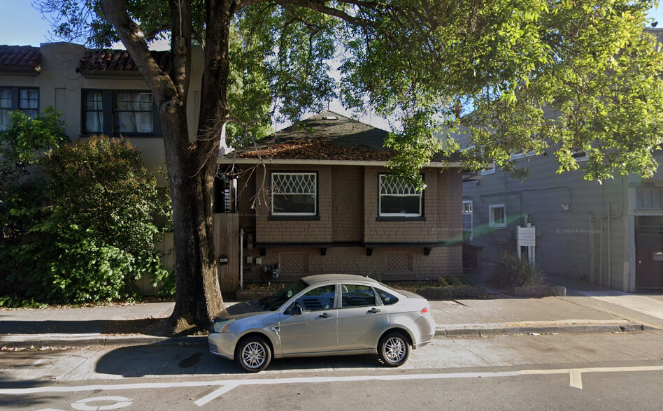 491 51st St, Oakland, CA à vendre - Photo principale - Image 1 de 1