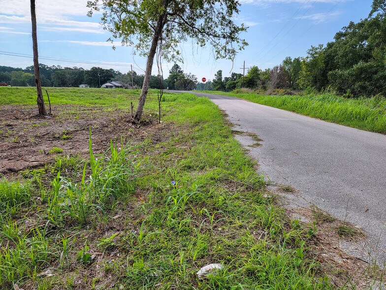 FM 980 & Hill St., Riverside, TX à vendre - Photo du bâtiment - Image 3 de 10