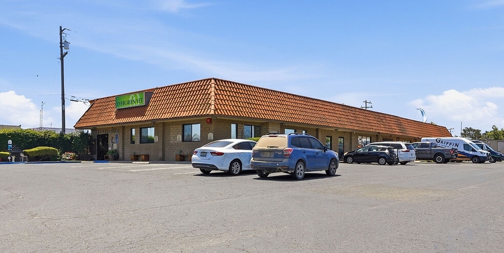 3389-3395 Orcutt Rd, Santa Maria, CA for sale - Building Photo - Image 2 of 2