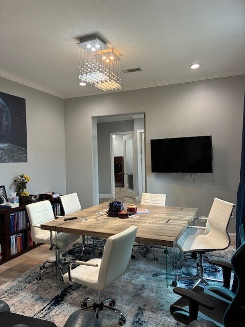 12828 Willow Centre Dr, Houston, TX 77066 - Unité B - - Photo intérieure - Image 2 of 8