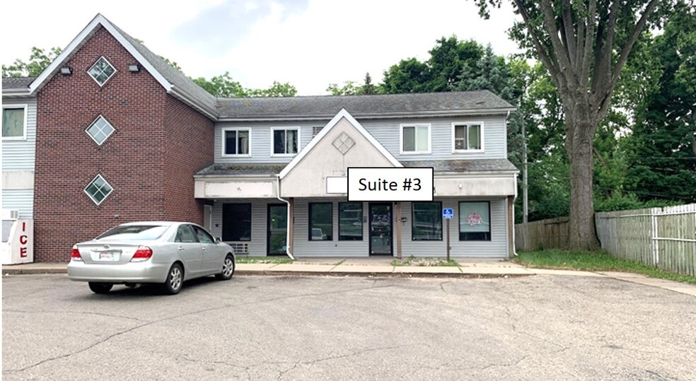 4429 Milwaukee St, Madison, WI for lease - Building Photo - Image 1 of 27