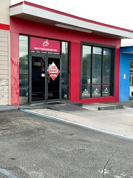 2050 N Forsyth Rd, Orlando, FL for lease - Building Photo - Image 1 of 1