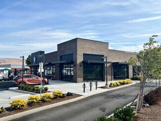 Plus de détails pour 380 Lone Pine Blvd, The Dalles, OR - Commerce de détail à louer