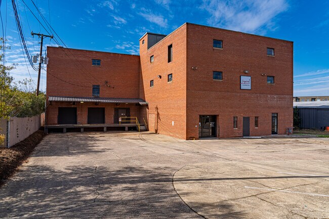 Plus de détails pour 810 Ramseur St, Durham, NC - Local d'activités à louer